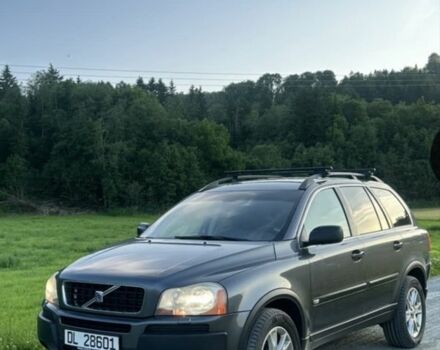 Серый Вольво ХС90, объемом двигателя 0 л и пробегом 300 тыс. км за 6300 $, фото 1 на Automoto.ua