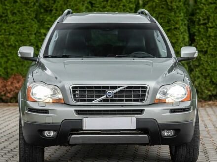 Вольво ХС90 2007 у Львові на Automoto.ua Сірий Вольво ХС90, об'ємом двигуна 2.4 л та пробігом 290 тис. км за 2850 $, фото 1 на Automoto.ua