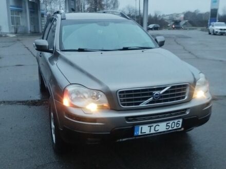Серый Вольво ХС90, объемом двигателя 2 л и пробегом 320 тыс. км за 6100 $, фото 1 на Automoto.ua