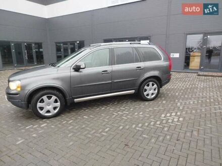 Серый Вольво ХС90, объемом двигателя 2.4 л и пробегом 281 тыс. км за 10000 $, фото 1 на Automoto.ua