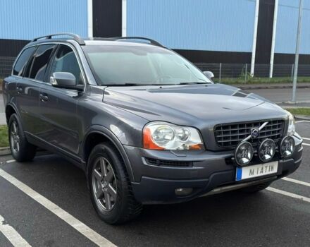 Серый Вольво ХС90, объемом двигателя 0 л и пробегом 336 тыс. км за 6600 $, фото 1 на Automoto.ua