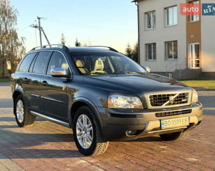 Сірий Вольво ХС90, об'ємом двигуна 2.4 л та пробігом 285 тис. км за 16163 $, фото 1 на Automoto.ua