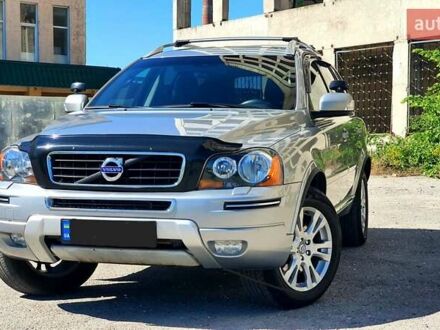 Серый Вольво ХС90, объемом двигателя 3.2 л и пробегом 194 тыс. км за 19900 $, фото 1 на Automoto.ua