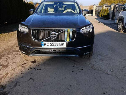 Сірий Вольво ХС90, об'ємом двигуна 1.97 л та пробігом 120 тис. км за 25000 $, фото 1 на Automoto.ua