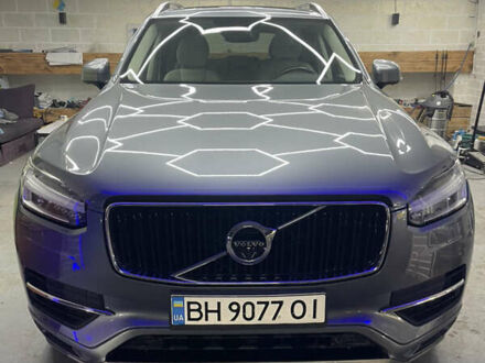 Сірий Вольво ХС90, об'ємом двигуна 1.97 л та пробігом 153 тис. км за 31000 $, фото 1 на Automoto.ua