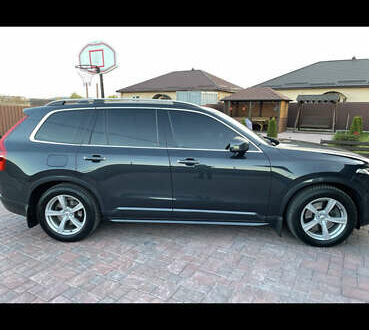 Серый Вольво ХС90, объемом двигателя 2 л и пробегом 148 тыс. км за 35000 $, фото 1 на Automoto.ua