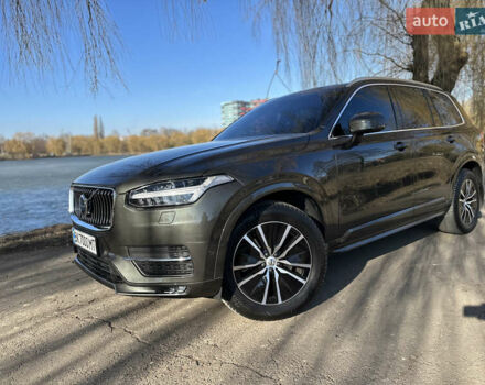 Сірий Вольво ХС90, об'ємом двигуна 1.97 л та пробігом 103 тис. км за 39999 $, фото 1 на Automoto.ua