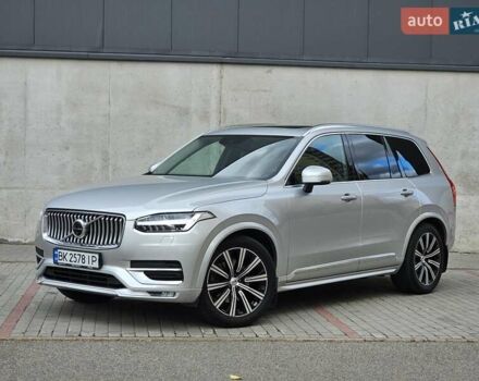 Сірий Вольво ХС90, об'ємом двигуна 1.97 л та пробігом 100 тис. км за 47777 $, фото 1 на Automoto.ua