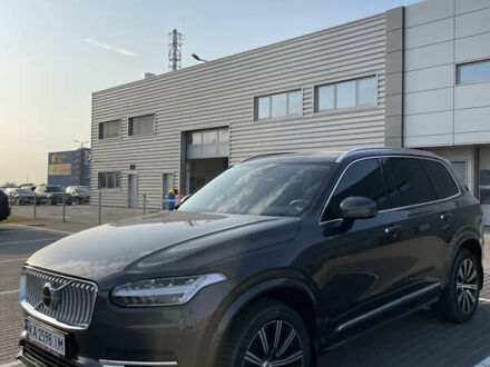 Серый Вольво ХС90, объемом двигателя 1.97 л и пробегом 66 тыс. км за 47000 $, фото 1 на Automoto.ua