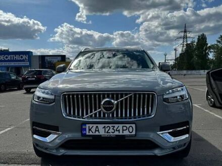 Вольво ХС90 2024 у Києві на Automoto.ua Сірий Вольво ХС90, об'ємом двигуна 1.97 л та пробігом 42 тис. км за 52400 $, фото 1 на Automoto.ua