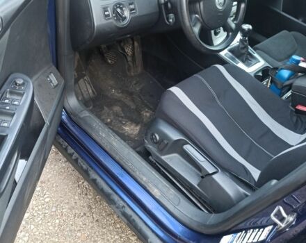 Синий Вольво ХС90, объемом двигателя 2 л и пробегом 296 тыс. км за 2999 $, фото 3 на Automoto.ua