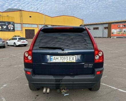 Синий Вольво ХС90, объемом двигателя 2.5 л и пробегом 370 тыс. км за 8200 $, фото 2 на Automoto.ua