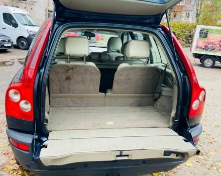 Синий Вольво ХС90, объемом двигателя 0 л и пробегом 427 тыс. км за 3500 $, фото 5 на Automoto.ua