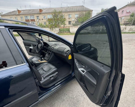 Синий Вольво ХС90, объемом двигателя 2.4 л и пробегом 318 тыс. км за 9200 $, фото 7 на Automoto.ua