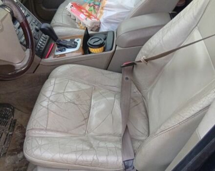 Синий Вольво ХС90, объемом двигателя 2.4 л и пробегом 390 тыс. км за 3700 $, фото 6 на Automoto.ua