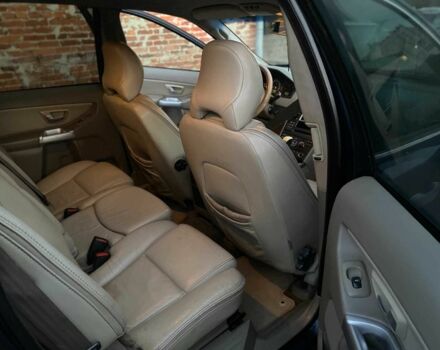 Синий Вольво ХС90, объемом двигателя 2.4 л и пробегом 265 тыс. км за 5200 $, фото 14 на Automoto.ua