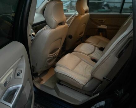 Синий Вольво ХС90, объемом двигателя 2.4 л и пробегом 265 тыс. км за 5200 $, фото 13 на Automoto.ua