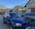 Синий Вольво ХС90, объемом двигателя 2.4 л и пробегом 321 тыс. км за 2500 $, фото 1 на Automoto.ua