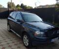 Синий Вольво ХС90, объемом двигателя 2.4 л и пробегом 265 тыс. км за 4000 $, фото 1 на Automoto.ua