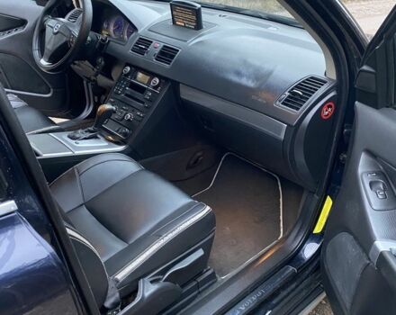 Синій Вольво ХС90, об'ємом двигуна 2.4 л та пробігом 333 тис. км за 7400 $, фото 13 на Automoto.ua