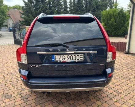 Синий Вольво ХС90, объемом двигателя 2.4 л и пробегом 231 тыс. км за 3350 $, фото 1 на Automoto.ua