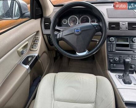 Синий Вольво ХС90, объемом двигателя 3.19 л и пробегом 202 тыс. км за 16000 $, фото 25 на Automoto.ua
