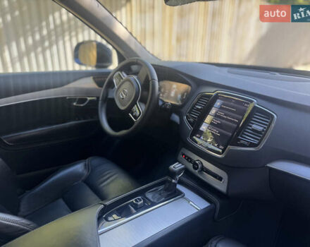 Синий Вольво ХС90, объемом двигателя 1.97 л и пробегом 227 тыс. км за 25000 $, фото 8 на Automoto.ua