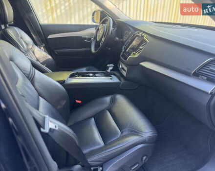 Синий Вольво ХС90, объемом двигателя 1.97 л и пробегом 227 тыс. км за 25000 $, фото 6 на Automoto.ua