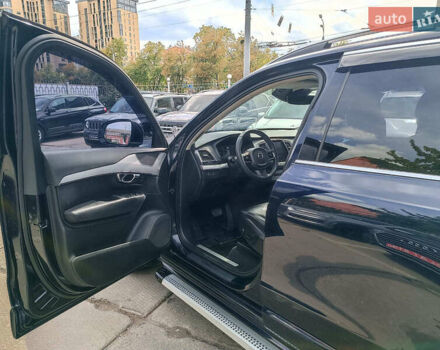 Синий Вольво ХС90, объемом двигателя 2 л и пробегом 318 тыс. км за 26890 $, фото 20 на Automoto.ua