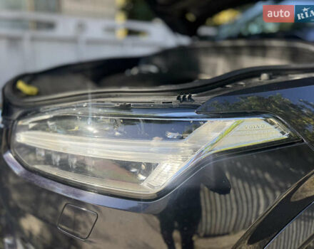 Синий Вольво ХС90, объемом двигателя 1.97 л и пробегом 227 тыс. км за 25000 $, фото 45 на Automoto.ua