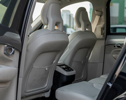 Вольво ХС90 2016 в Ровно на Automoto.ua Синий Вольво ХС90, объемом двигателя 1.97 л и пробегом 210 тыс. км за 23999 $, фото 32 на Automoto.ua