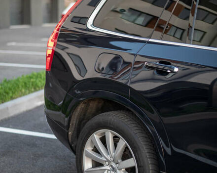 Вольво ХС90 2016 в Ровно на Automoto.ua Синий Вольво ХС90, объемом двигателя 1.97 л и пробегом 210 тыс. км за 23999 $, фото 14 на Automoto.ua