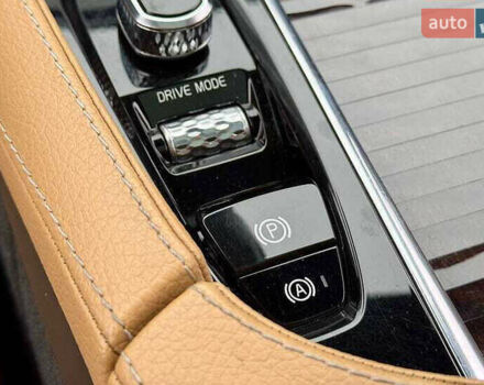 Синій Вольво ХС90, об'ємом двигуна 1.97 л та пробігом 128 тис. км за 28300 $, фото 18 на Automoto.ua