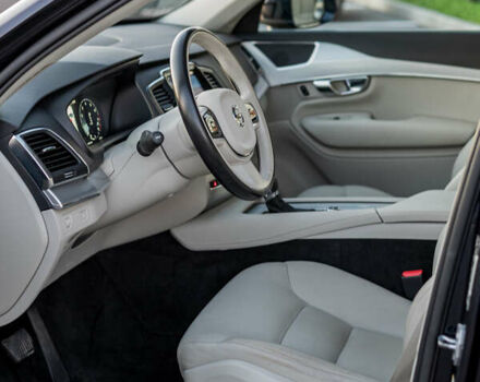 Вольво ХС90 2016 в Ровно на Automoto.ua Синий Вольво ХС90, объемом двигателя 1.97 л и пробегом 210 тыс. км за 23999 $, фото 16 на Automoto.ua