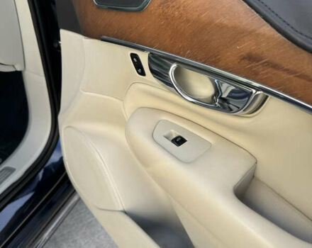 Синій Вольво ХС90, об'ємом двигуна 1.97 л та пробігом 138 тис. км за 32500 $, фото 17 на Automoto.ua