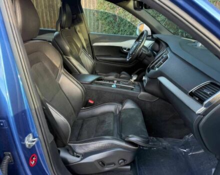 Вольво ХС90 2017 в Житомире на Automoto.ua Синий Вольво ХС90, объемом двигателя 2 л и пробегом 51 тыс. км за 5900 $, фото 6 на Automoto.ua