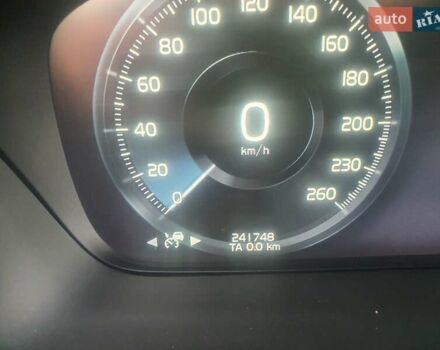 Синий Вольво ХС90, объемом двигателя 2 л и пробегом 240 тыс. км за 34000 $, фото 22 на Automoto.ua