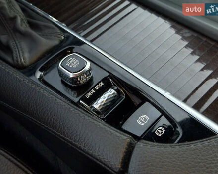 Синій Вольво ХС90, об'ємом двигуна 1.97 л та пробігом 220 тис. км за 25500 $, фото 21 на Automoto.ua