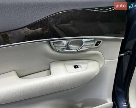 Вольво ХС90 2018 в Черновцах на Automoto.ua Синий Вольво ХС90, объемом двигателя 1.97 л и пробегом 139 тыс. км за 32000 $, фото 21 на Automoto.ua