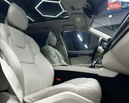 Вольво ХС90 2018 в Черновцах на Automoto.ua Синий Вольво ХС90, объемом двигателя 1.97 л и пробегом 139 тыс. км за 32000 $, фото 10 на Automoto.ua
