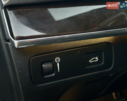 Синій Вольво ХС90, об'ємом двигуна 1.97 л та пробігом 220 тис. км за 25500 $, фото 20 на Automoto.ua