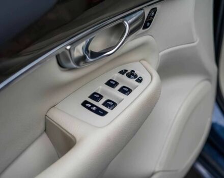 Синій Вольво ХС90, об'ємом двигуна 2 л та пробігом 47 тис. км за 14500 $, фото 7 на Automoto.ua