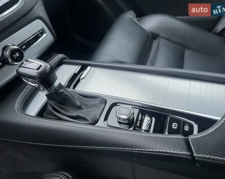 Синій Вольво ХС90, об'ємом двигуна 1.97 л та пробігом 125 тис. км за 39500 $, фото 19 на Automoto.ua