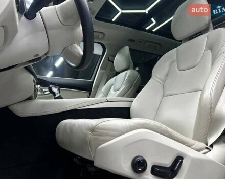 Вольво ХС90 2018 в Черновцах на Automoto.ua Синий Вольво ХС90, объемом двигателя 1.97 л и пробегом 139 тыс. км за 32000 $, фото 26 на Automoto.ua