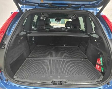 Вольво ХС90 2019 в Киеве на Automoto.ua Синий Вольво ХС90, объемом двигателя 2 л и пробегом 126 тыс. км за 23400 $, фото 14 на Automoto.ua