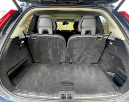 Вольво ХС90 2019 в Виннице на Automoto.ua Синий Вольво ХС90, объемом двигателя 2 л и пробегом 43 тыс. км за 15600 $, фото 13 на Automoto.ua