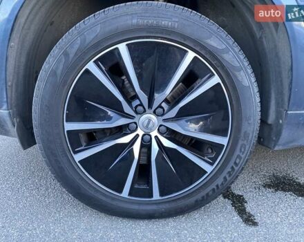 Синій Вольво ХС90, об'ємом двигуна 1.97 л та пробігом 116 тис. км за 32870 $, фото 23 на Automoto.ua