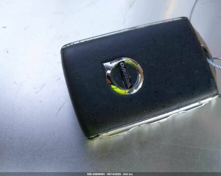 Вольво ХС90 2020 в Ровно на Automoto.ua Синий Вольво ХС90, объемом двигателя 2 л и пробегом 93 тыс. км за 37500 $, фото 22 на Automoto.ua