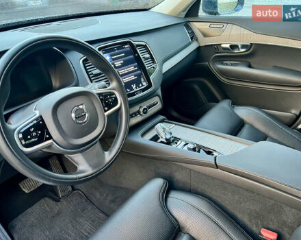 Синий Вольво ХС90, объемом двигателя 2 л и пробегом 69 тыс. км за 46900 $, фото 30 на Automoto.ua