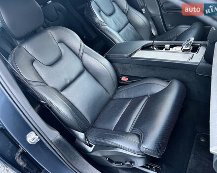 Синий Вольво ХС90, объемом двигателя 2 л и пробегом 69 тыс. км за 46900 $, фото 44 на Automoto.ua